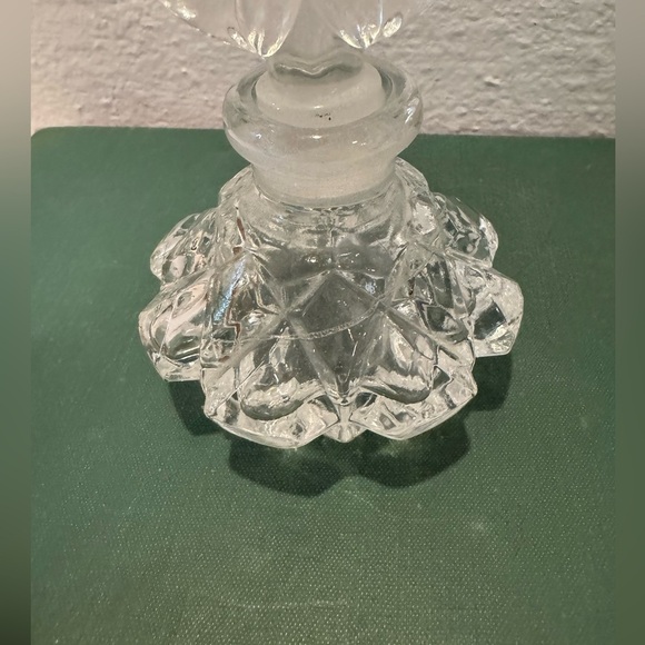 Vintage Lead Cut Crystal Perfume Bottle - Picture 5 of 9
